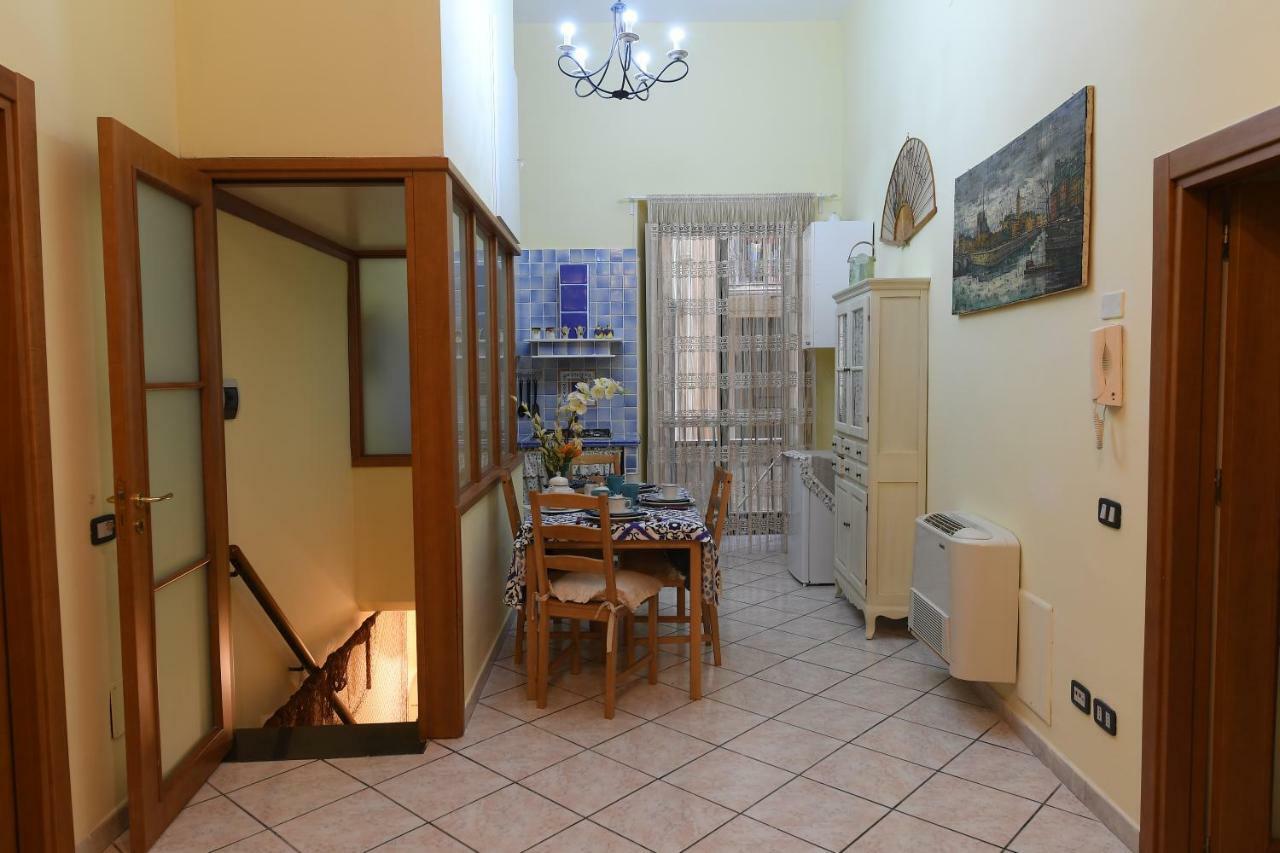 Salerno Centro Lägenhet Exteriör bild